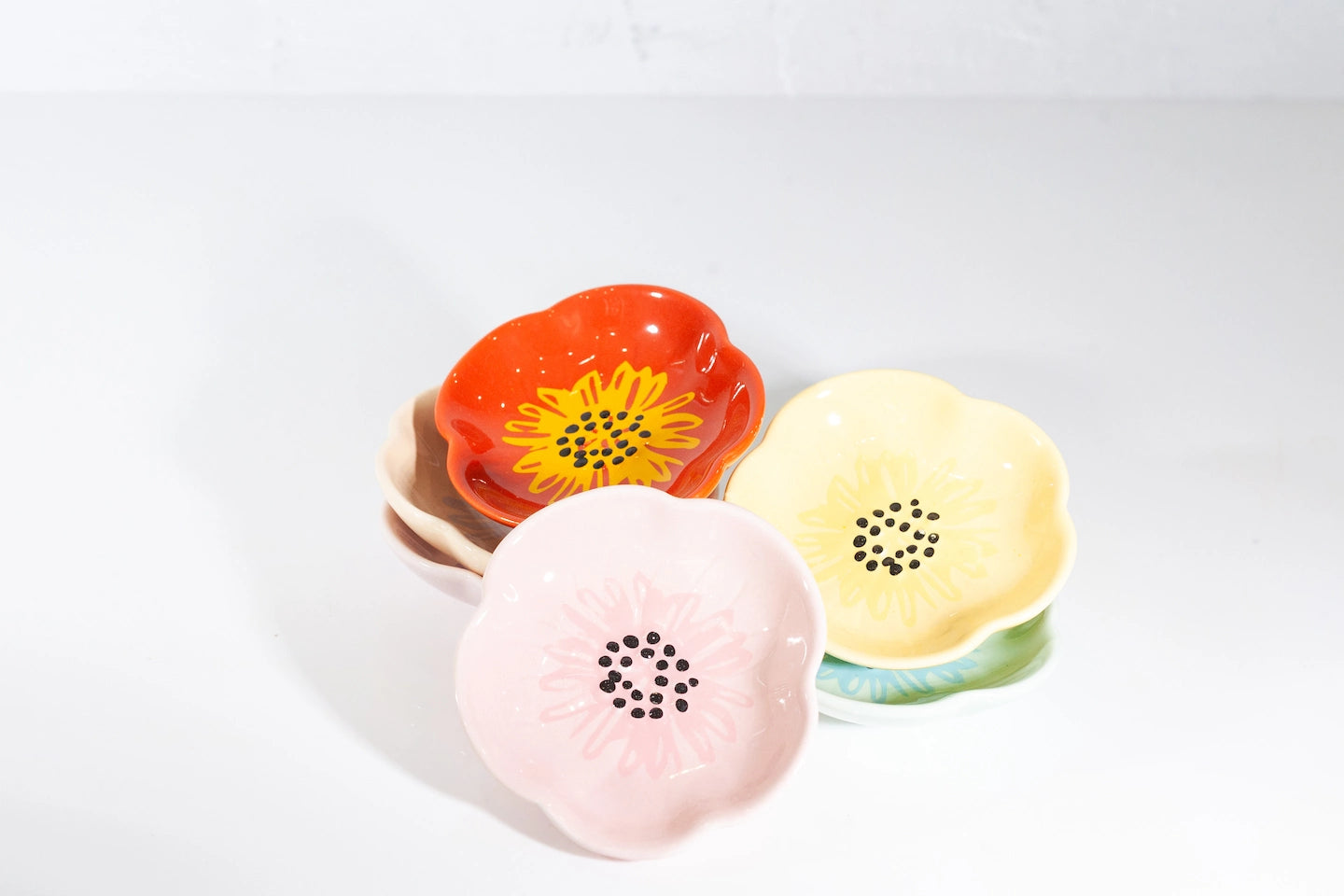 Now Designs by Danica Small Flower Shaped Pinch Bowl set of 6